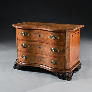 18th Century, German, Walnut, Pewter, Ivory, Marquetry, Serpentine, Commode