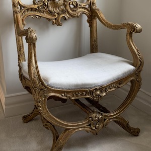 Fine 19th Century Italian Venetian Carved Giltwood Armchair