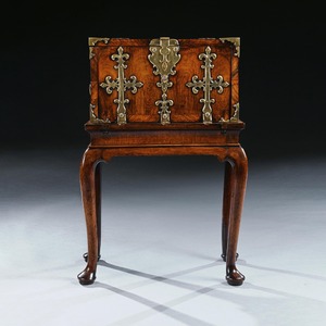 William and Mary, strong box, coffre fort, Georgian, on stand, kingwood