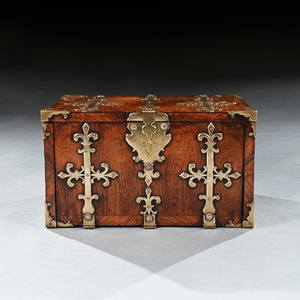 William and Mary, strong box, coffre fort, Georgian, on stand, kingwood