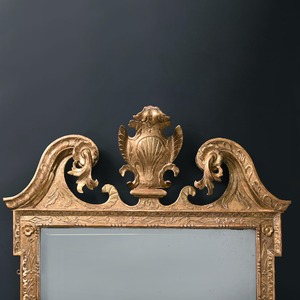 18th Century George II Period Carved Gesso and Giltwood Mirror Of Excellent Proportions 