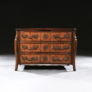 Rare Early 18th Century Louis XV Provincial Burr Elm Mazarin Commode 
