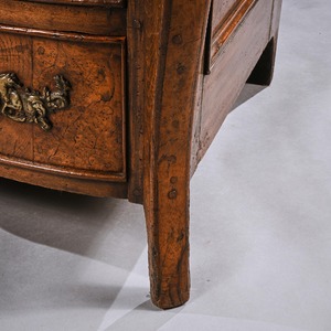 Rare Early 18th Century Louis XV Provincial Burr Elm Mazarin Commode 