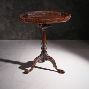 George III Mahogany Octagonal Tripod Table 
